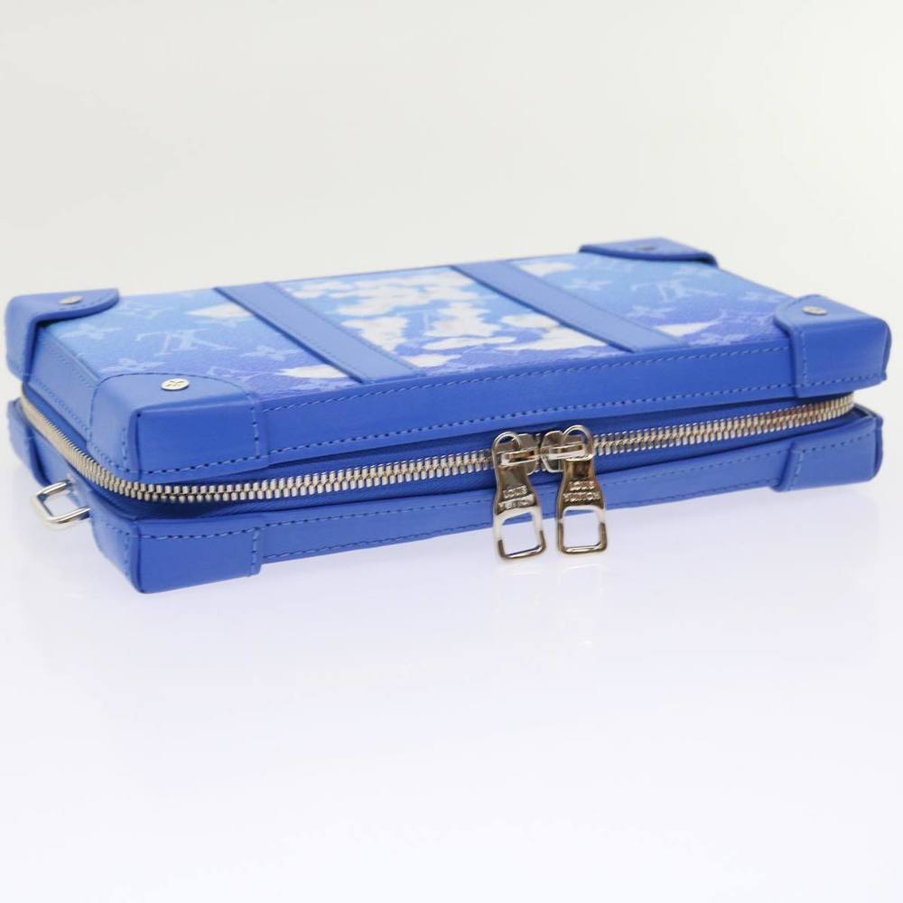 LOUIS VUITTON Soft Trunk Shoulder Bag - Picture 4 of 16